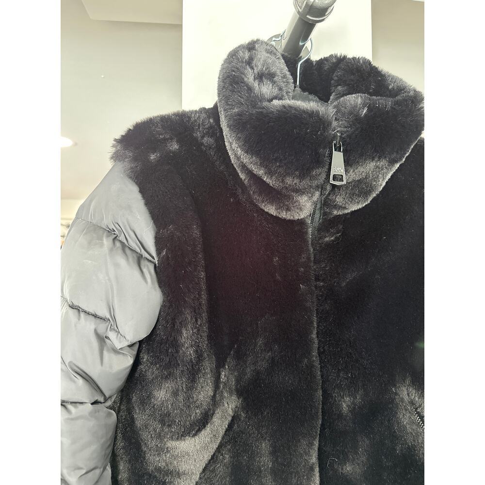 SOLD - Picture 2 of 9